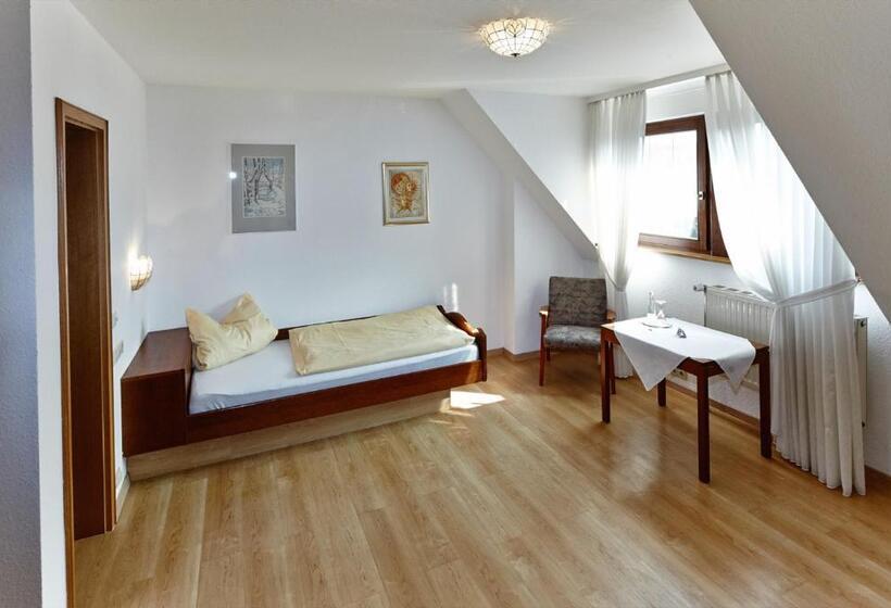 هتل Landgasthaus Rössle
