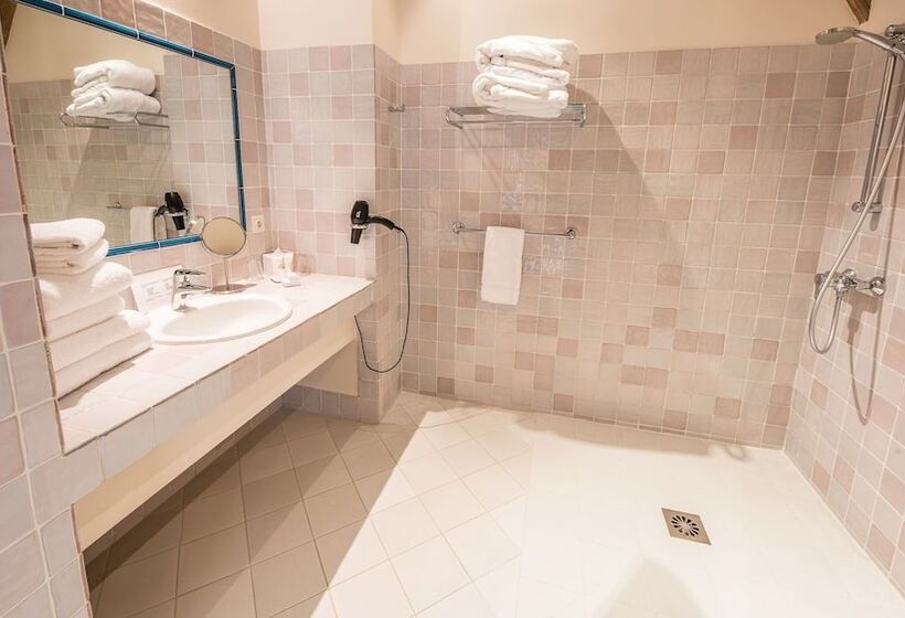 هتل Le Champ Des Oiseaux Hôtel & Spa