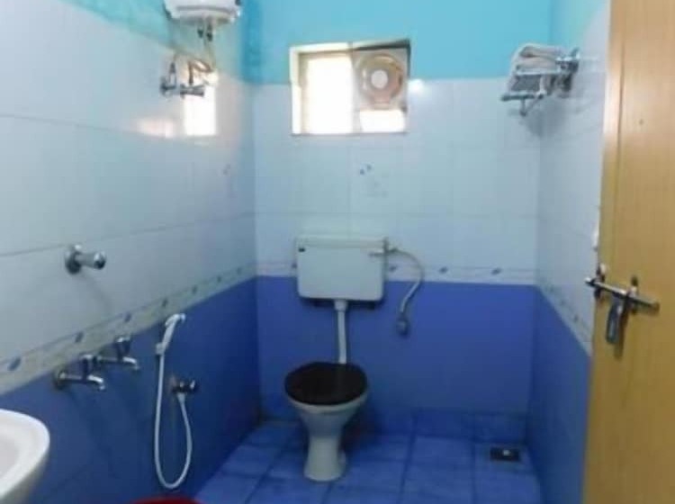 هتل Rajavalsam Guruvayur