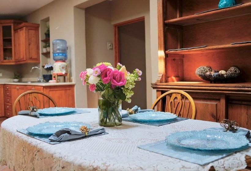 Fotos del hotel Tadeo Inn Bed & Breakfast:  7