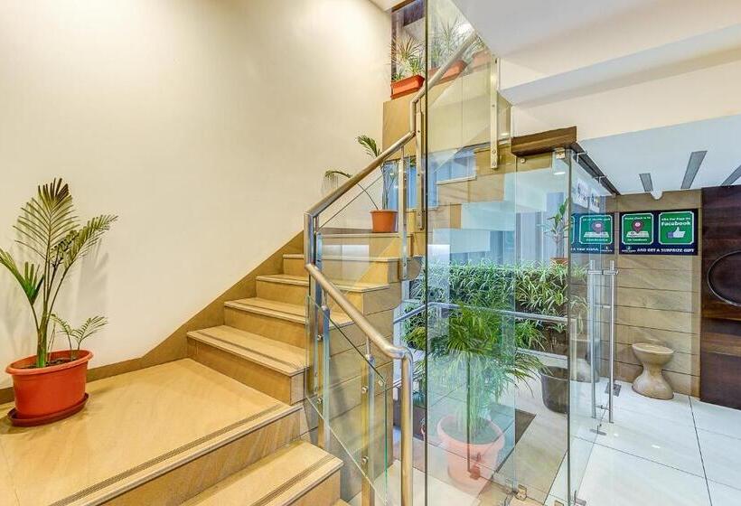 Fotos del hotel Treebo Trend Daksh Residency:  19