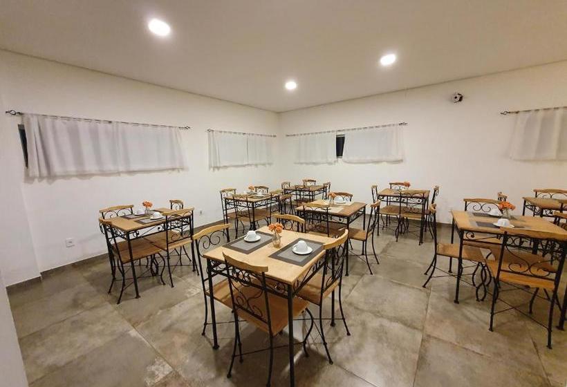 ホテル Villa Real Mogi