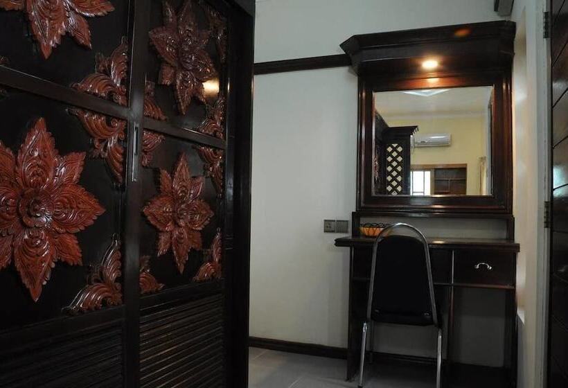 Hsaung Thazin Hotel Pyin Oo Lwin