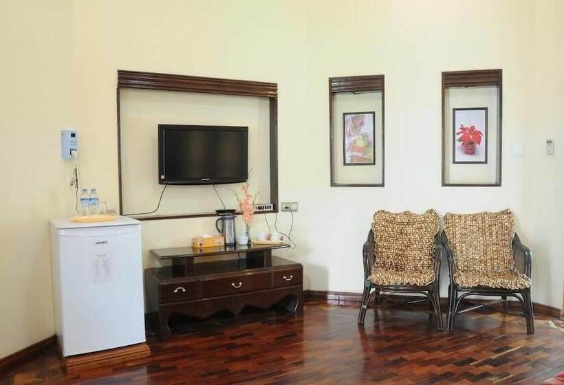 Hsaung Thazin Hotel Pyin Oo Lwin