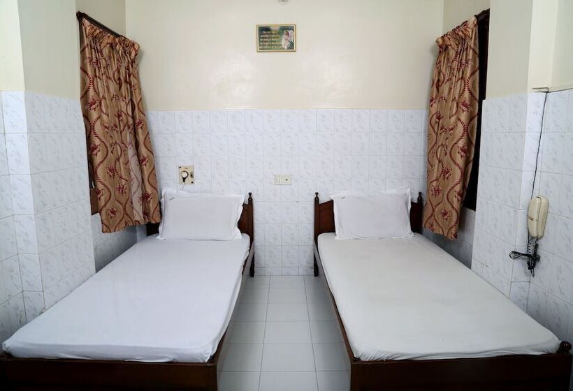 پانسیون Thangam Balaji Guest House  Near Us Consulate