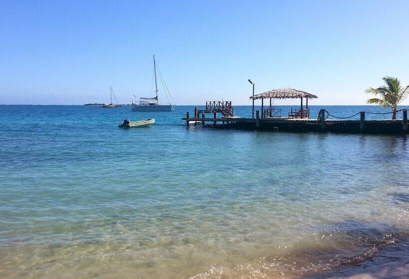استراحتگاه Va I Moana Seaside Lodge