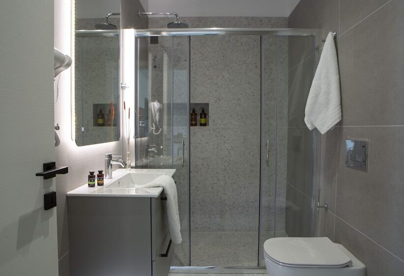 Achillion Suites
