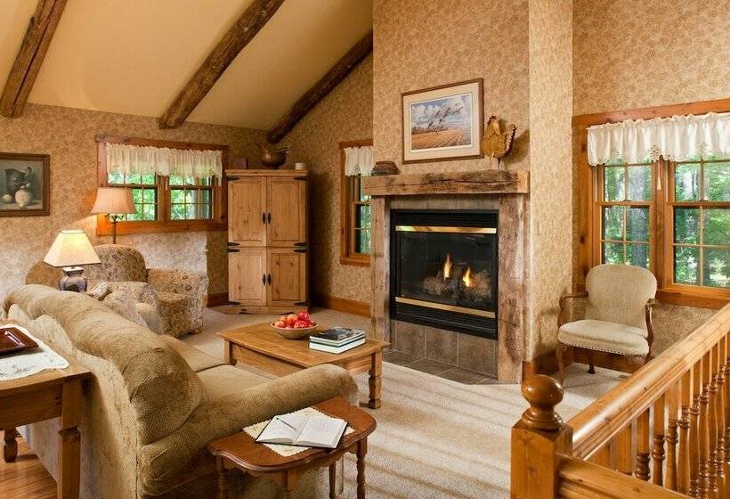 تختخواب و صبحانه Chanticleer Cabins