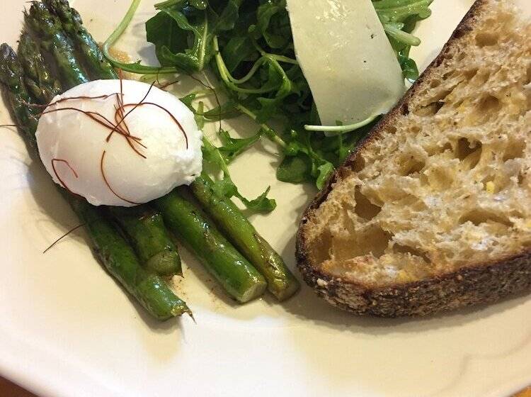 צימר The Gables Wine Country Inn