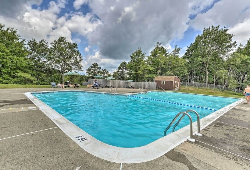 Emerald Lakes Home Near Kalahari & Camelback!