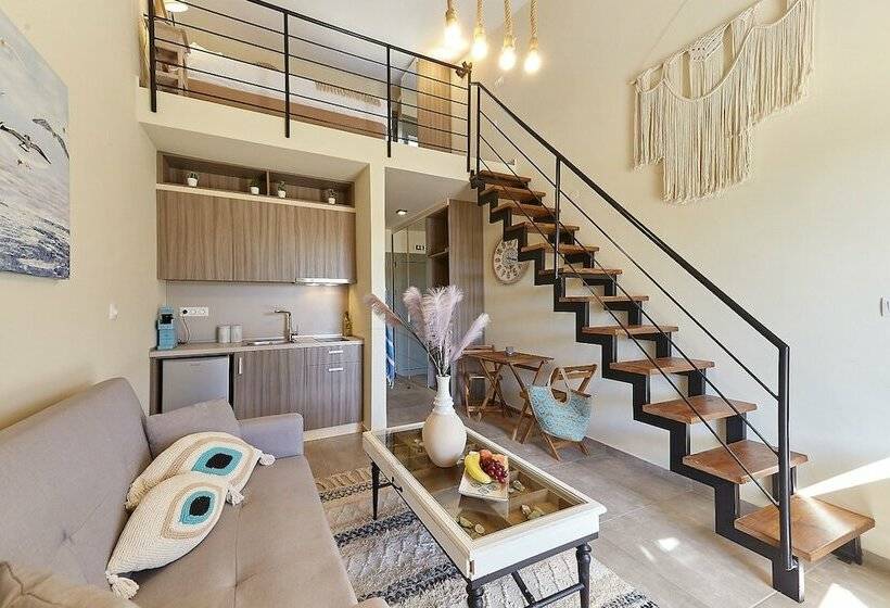 Flamingo View Suites