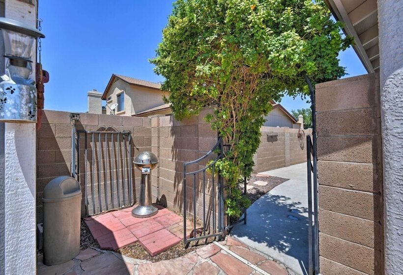 Glendale Home W/ Pool   Walk To Nfl/nhl Games!