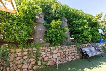 مسافرخانه Pircas De Arboleda