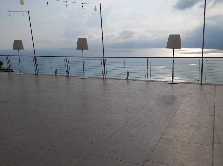 هتل Belvedere Resort 4 Stelle