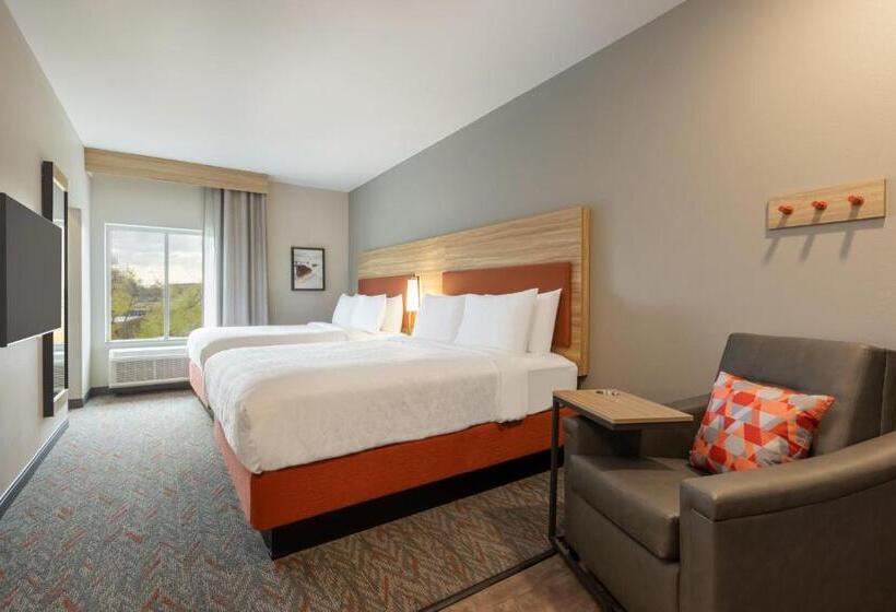 هتل Candlewood Suites Mcpherson, An Ihg