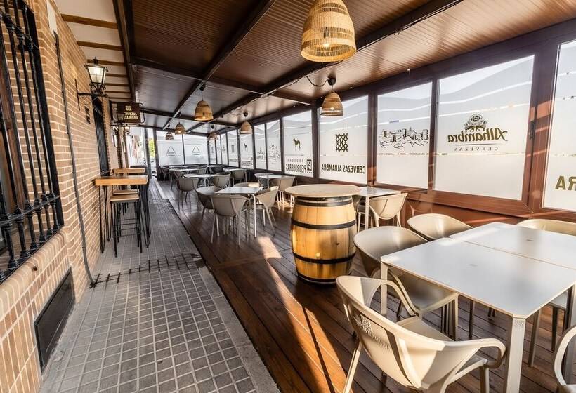 בית מלון כפרי Hostal El Bomba