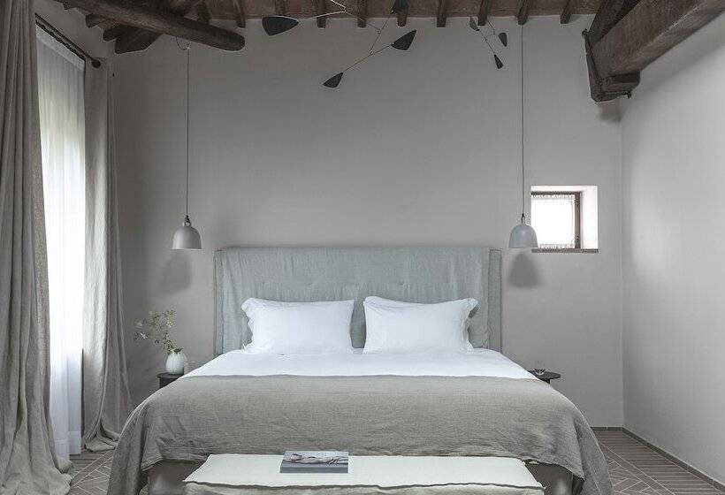 酒店 Pieve Aldina Relais & Châteaux