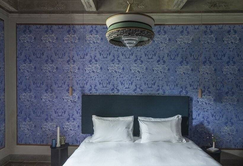 Отель Pieve Aldina Relais & Châteaux