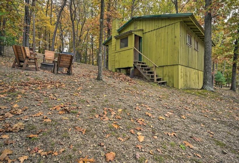 Matt Dillon  Cabin ~ 1 Mile To Raystown Lake!