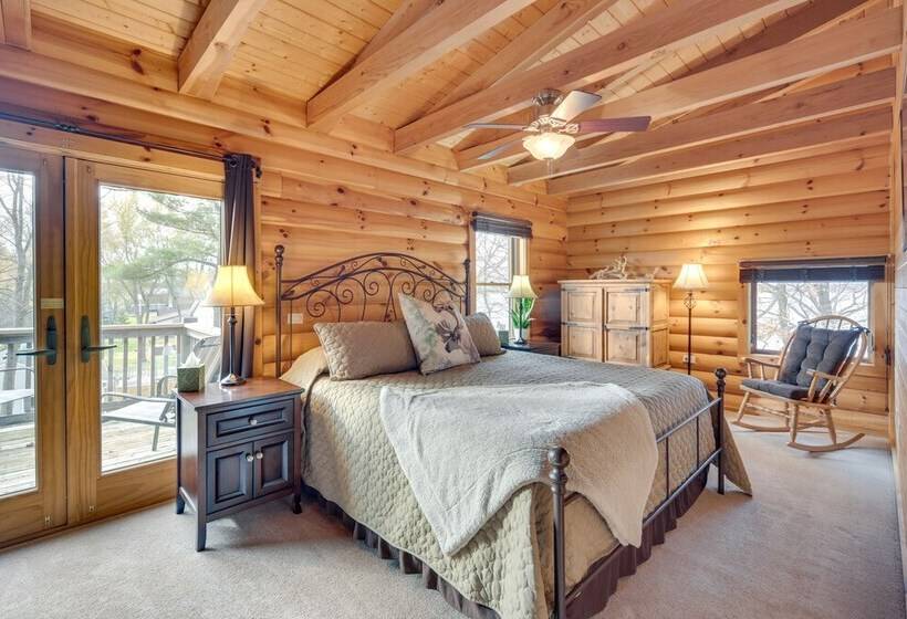 Modern Log Cabin W/ Rec Room, Steps To Lake!