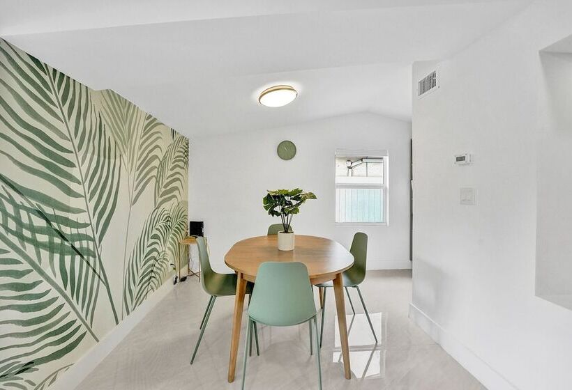 פנסיון Casa Sueno 3br Home With Saltwater Pool