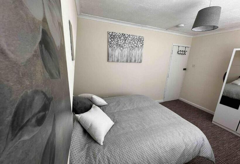 پانسیون Silverdale House