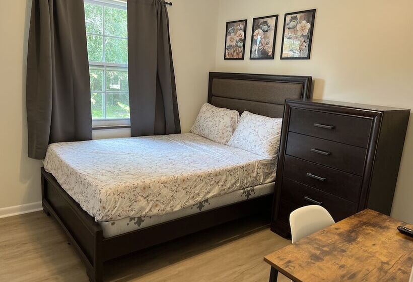 بنسيون Zenhomes In Brandon Near Tampa Valrico Seffner