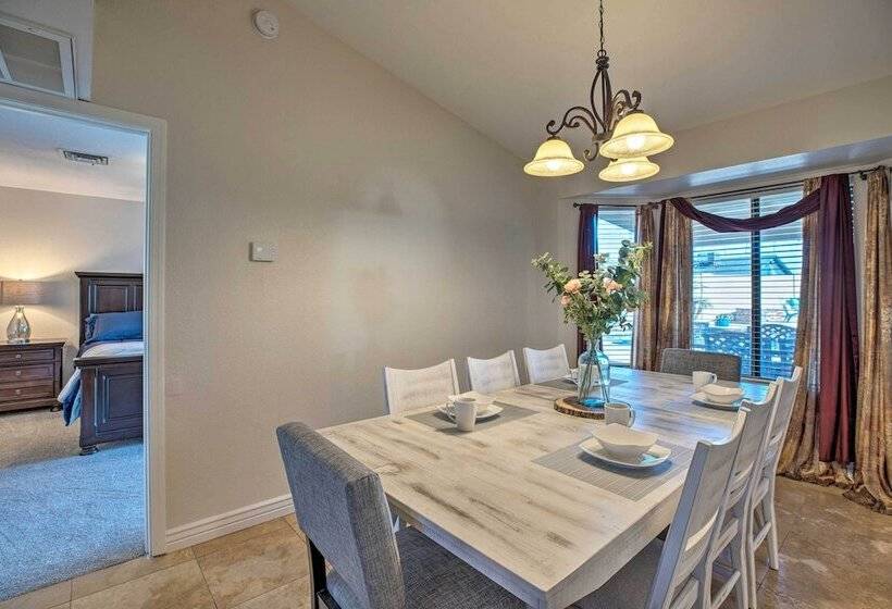 Desert Home W/ Pool: 5 Mi To Peoria Sports Complex