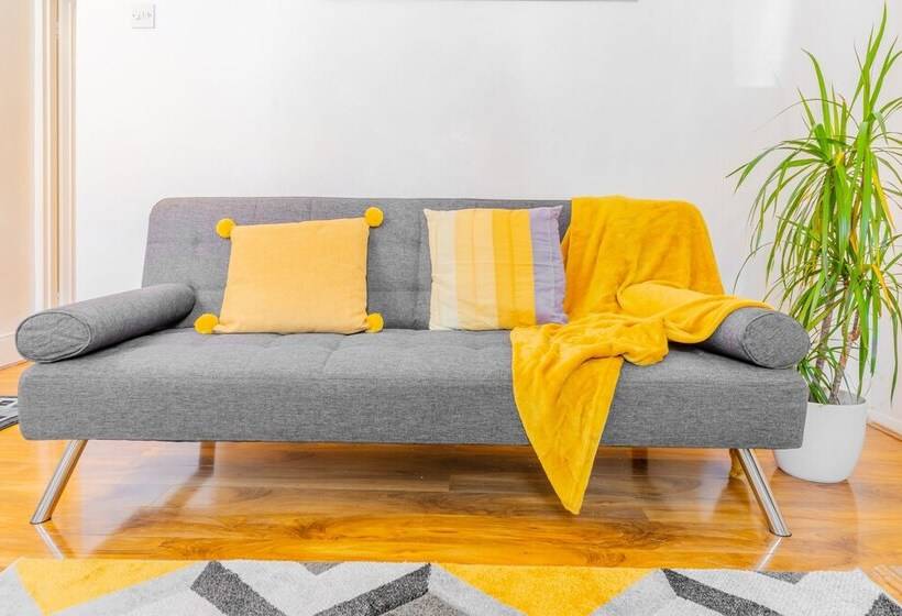 レジデンス Stylish 3 Bed House With Free Parking & Wifi