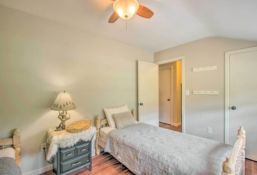 Cabin On Private Estate, 5 Mi To River Access