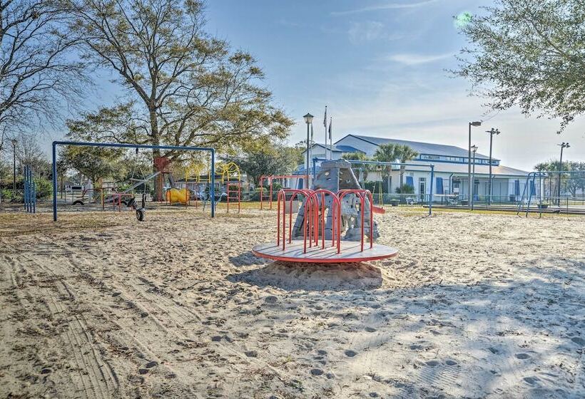 Below Deck  Beach House: Walk To The Ocean!