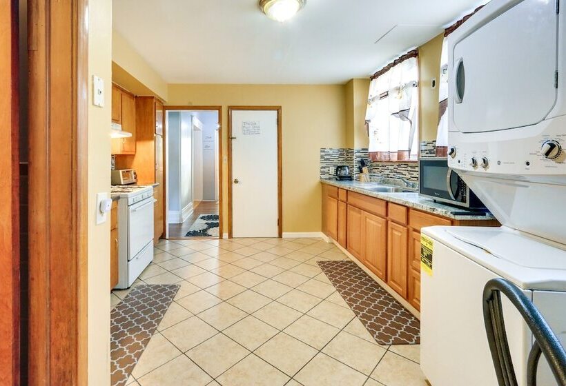 Cozy + Convenient West Orange Home   16 Mi To Nyc!