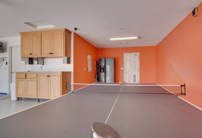 Arizona Retreat W/ Casita ~ 2 Mi To Lake Havasu