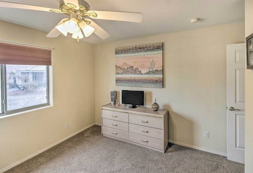 Arizona Retreat W/ Casita ~ 2 Mi To Lake Havasu