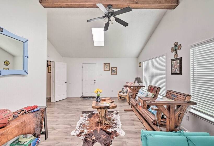 Fort Worth Home < 1 Mi To Eagle Mountain Lake