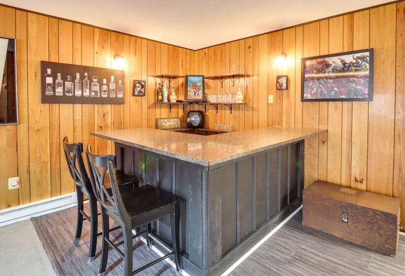Gouldsboro Cabin W/ Game Room   Near Lakes!