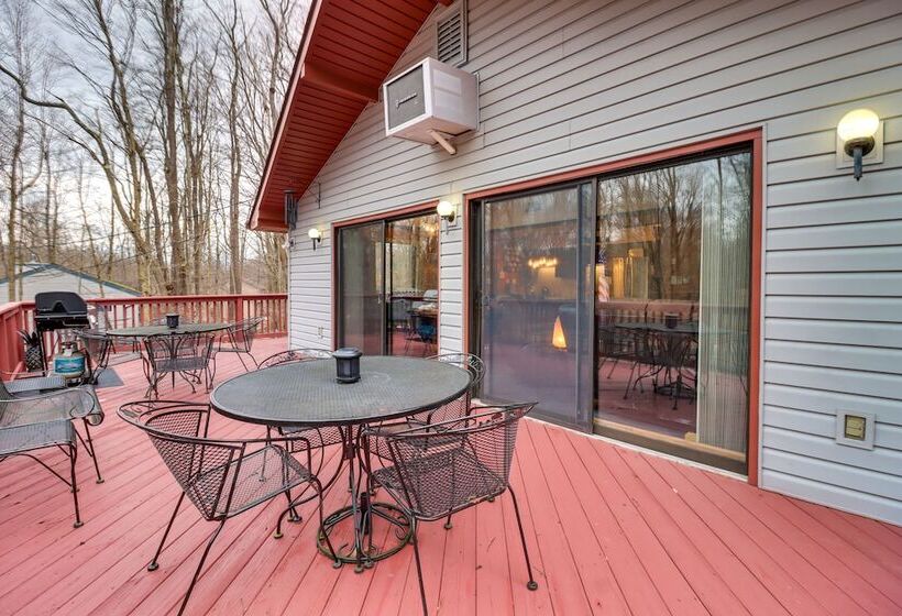 Gouldsboro Cabin W/ Game Room   Near Lakes!