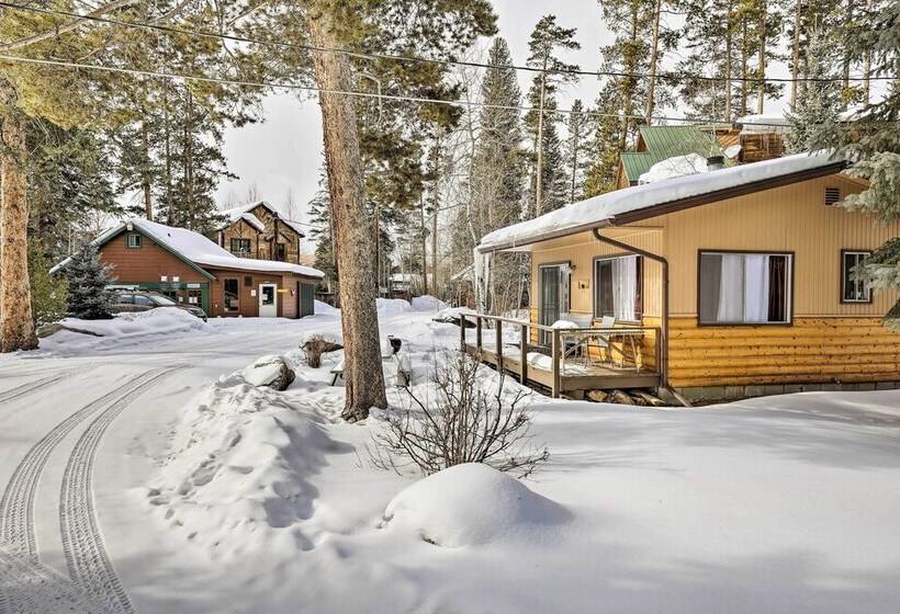 Direct Beach Access: Grand Lake Cabin W/ Deck!