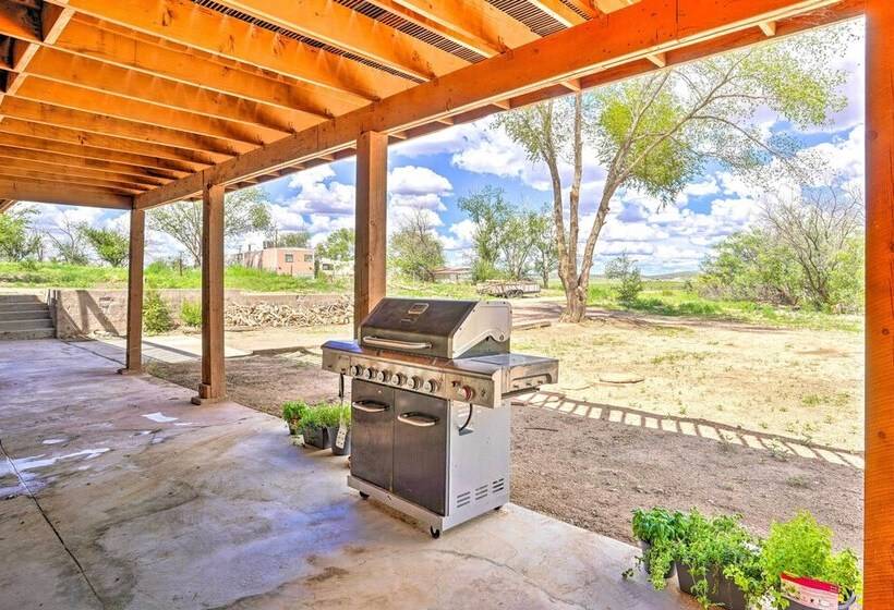 Pet Friendly Chino Valley Cabin W/ Game Room!