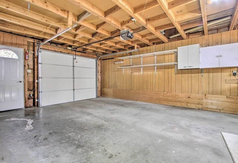 Pet Friendly Malta Home Near Hunting Areas!