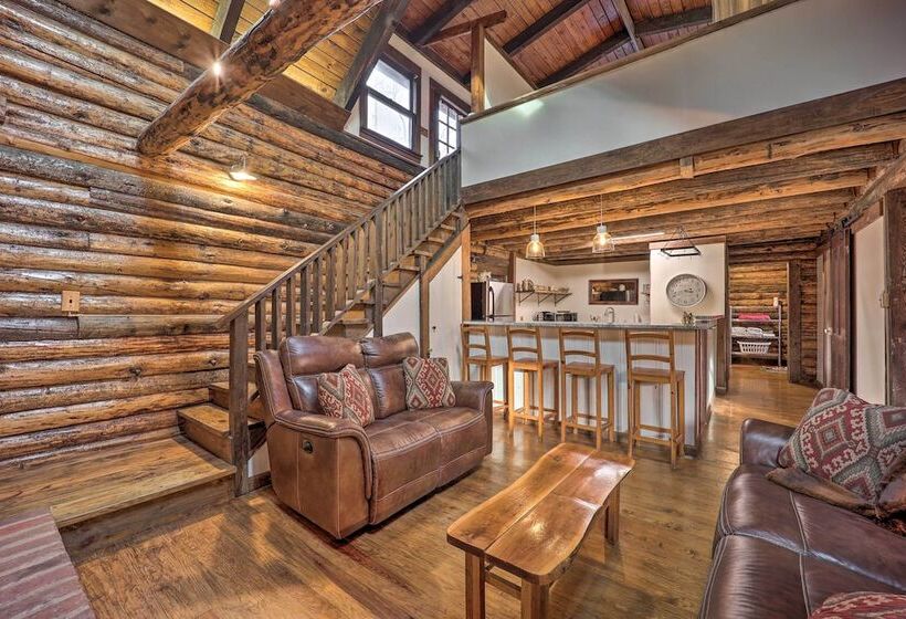 Relaxing Retreat W/ Private Dock On Claytor Lake!