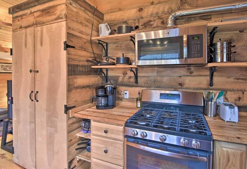 Rural Retreat   1 Mile To Holston River Weir Dam!