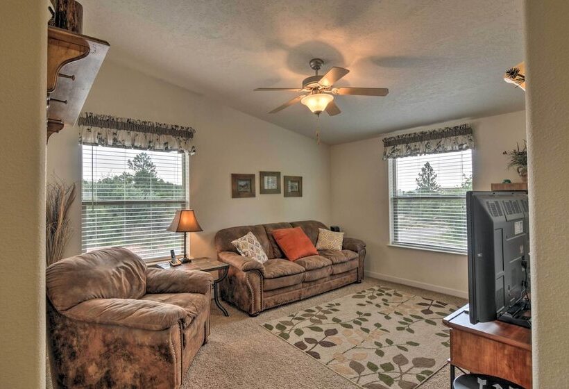 Secluded Boulder House   Next To National Forests!