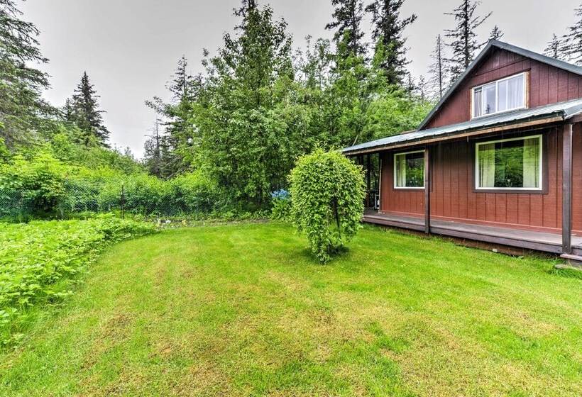 Secluded Seward Home: Patio, 2 Mi To Kenai Fjords!