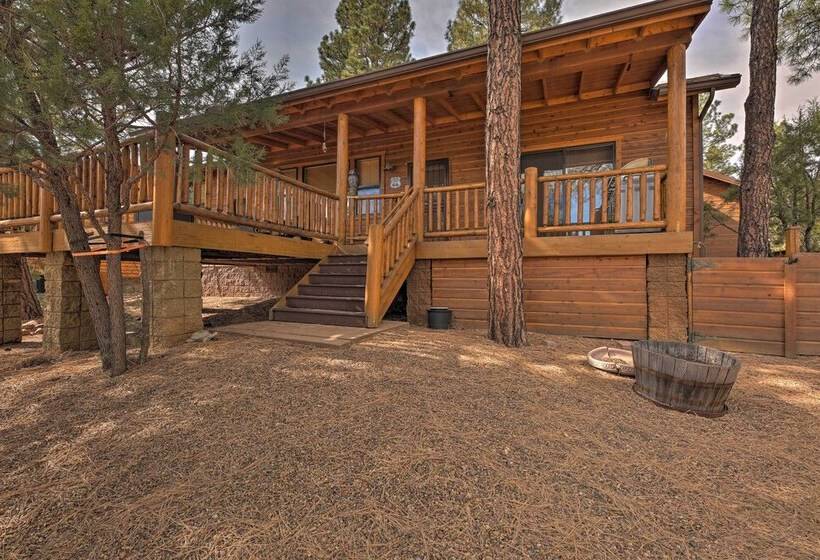 < 4 Mi To Fool Hollow Lake: Cabin W/ Tranquil Deck