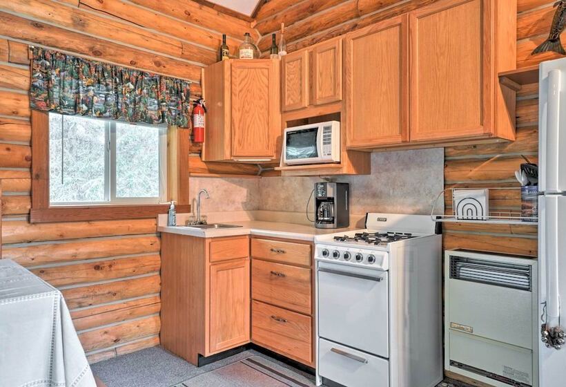 Soldotna Cabin W/ Essentials  4 Mi To Fishing
