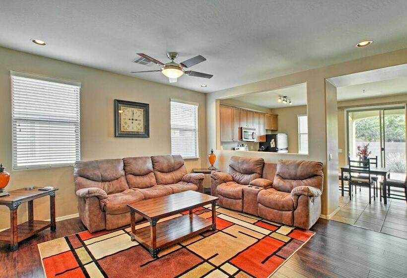 Dog Friendly Arizona Retreat W/ Patio & Grill!