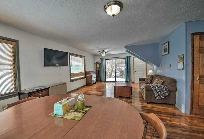 Spacious Irwin Home On Snake River!