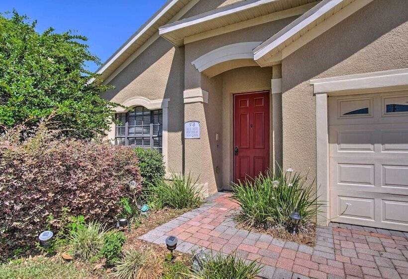 Sun Soaked Villa W/ Pool   17 Mi To Disney World!