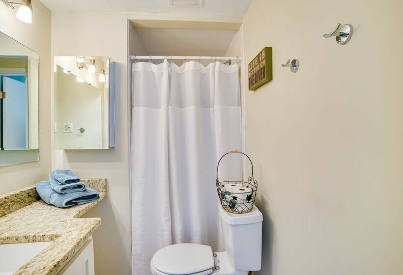 Waterfront Little Wicomico Haven W/ Dock & Kayaks!